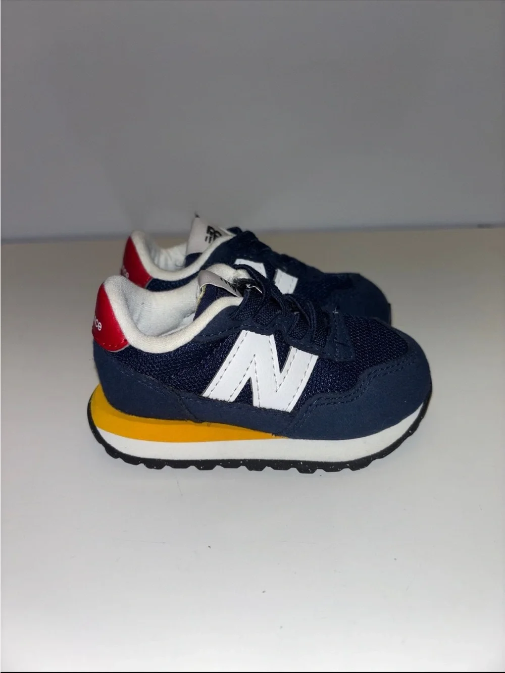 NEW BALANCE TODDLER 237 NAVY BUNGEE SNEAKERS size 5